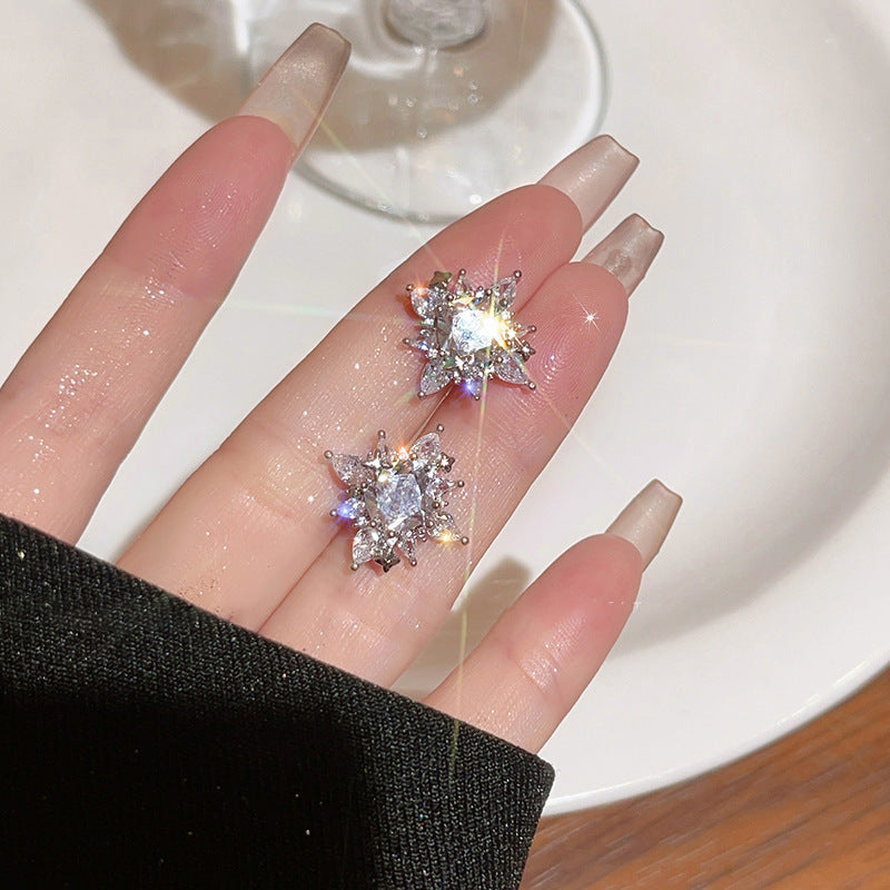 Sparking Snowflake Earrings For Women Shiny Zircon  Firework Exquisite Earring Christmas New Year Party Jewelry